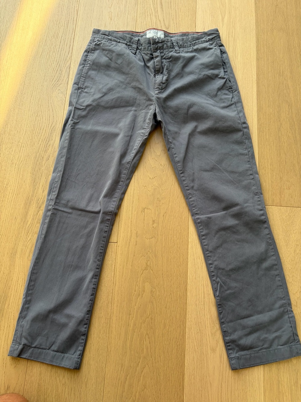 Jack Spade 32 Men's Classic Straight Chino Pants in pale Gray